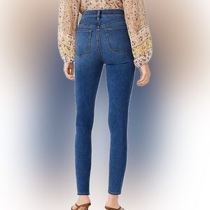 Ann Taylor High Rise Skinny Jeans in Classic Indigo Wash size 12